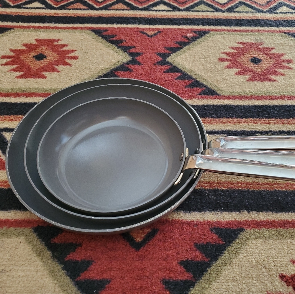 Ceramic Nonstick Frying Pans